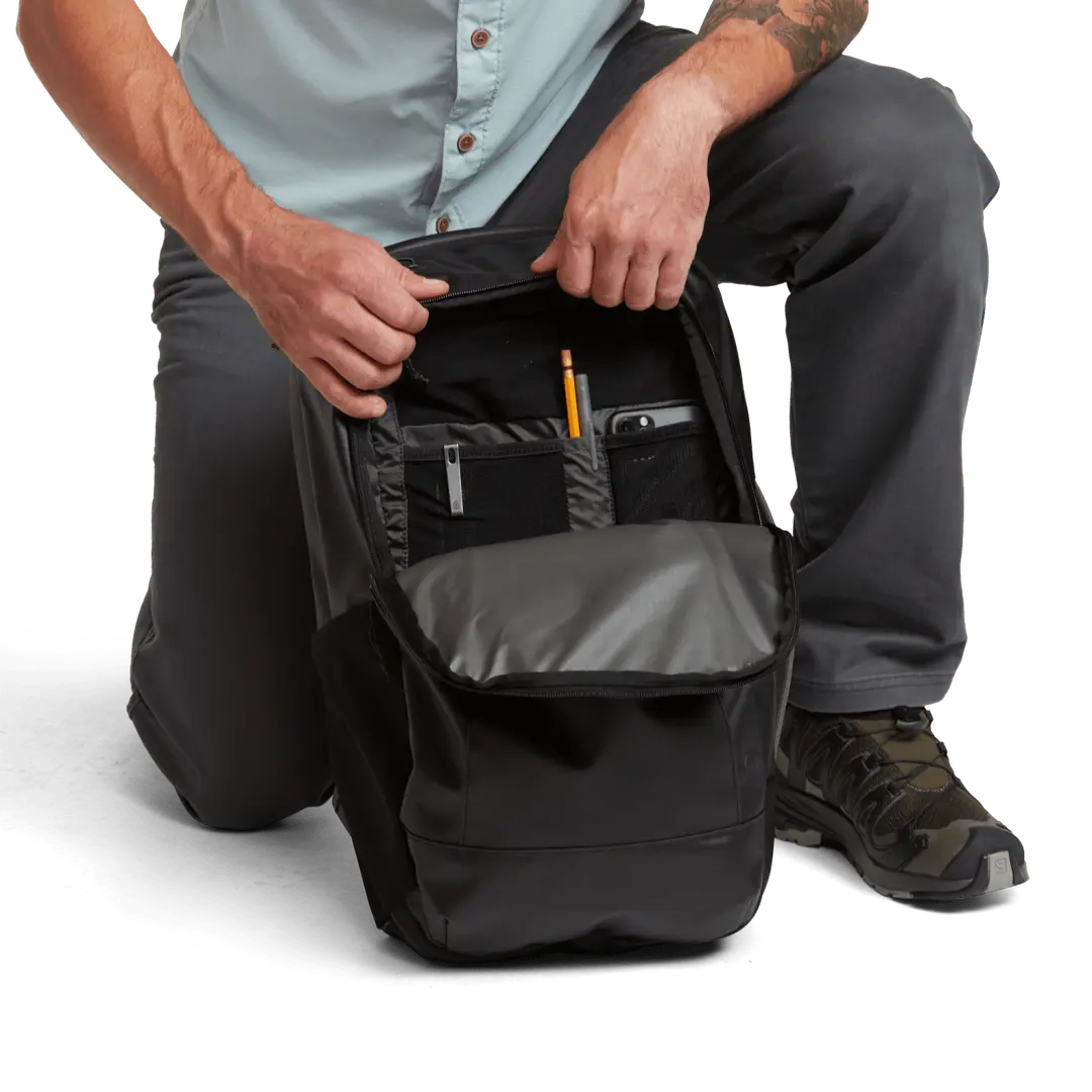 Drifter Travel Pack