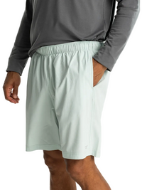 Men's Breeze Short  8"